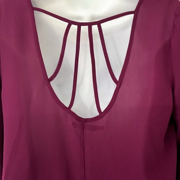 MAURICES BURGUNDY TOP NEW - Picture 3 of 9